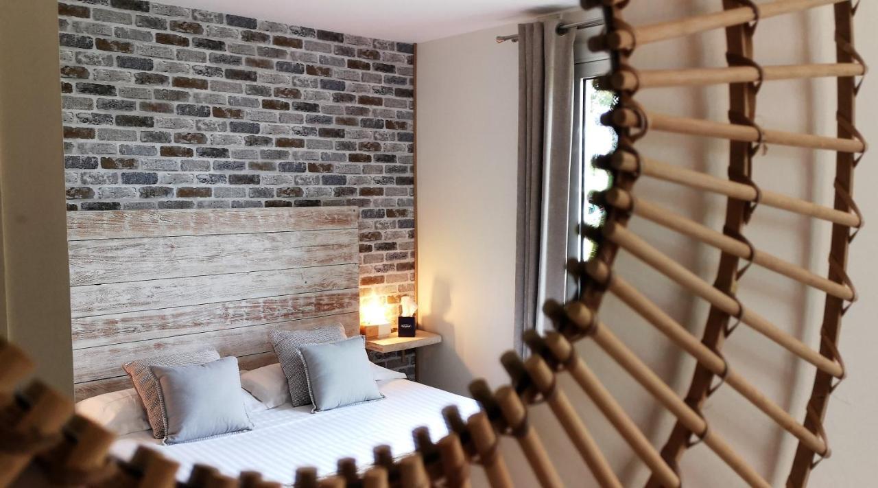 Pey La Tour - Logis Hotels & Restaurant Salleboeuf Екстер'єр фото