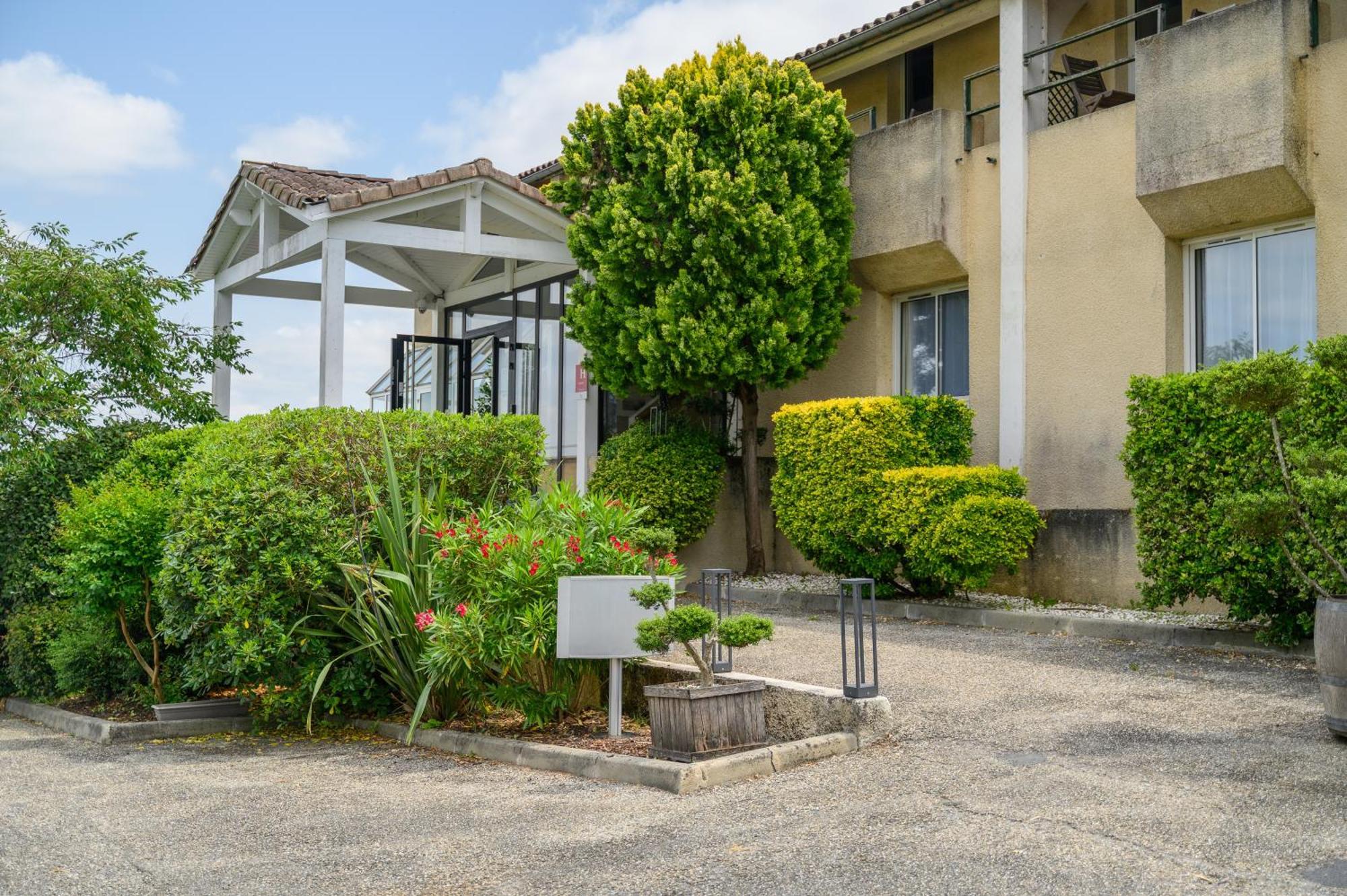 Pey La Tour - Logis Hotels & Restaurant Salleboeuf Екстер'єр фото