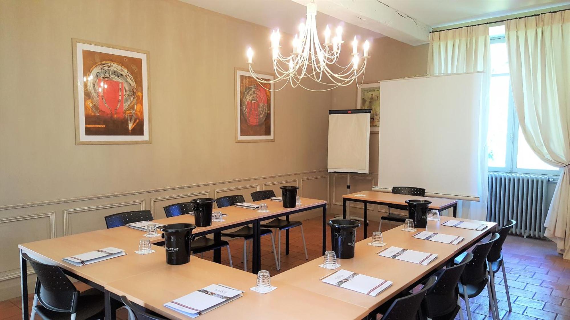 Pey La Tour - Logis Hotels & Restaurant Salleboeuf Екстер'єр фото